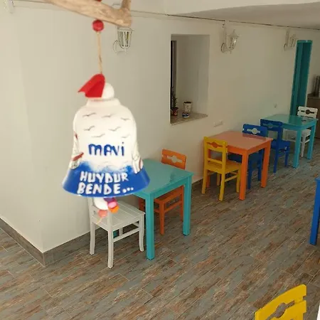 Gazde/Camere de închiriat Limon *